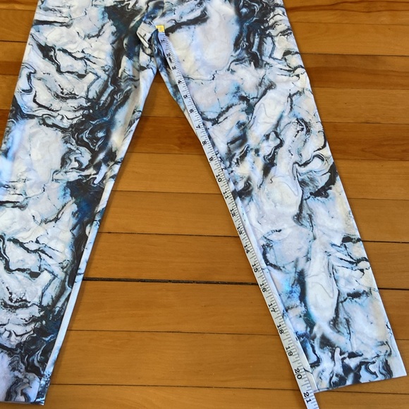 MPG leggings and sports bra set ocean white and blue XS - Picture 5 of 7